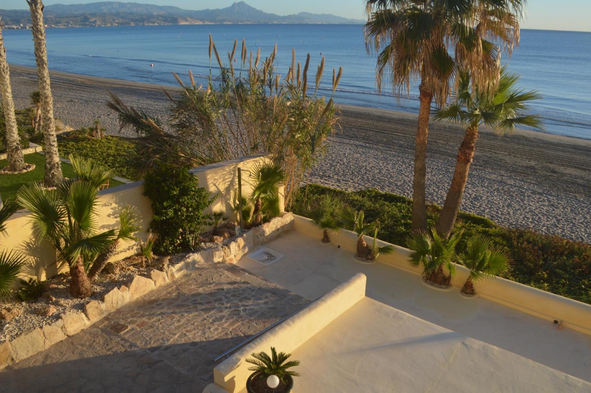 Espectacular Apartamento A Pie De Playa En Chalet Roquetes Alicante Zewnętrze zdjęcie