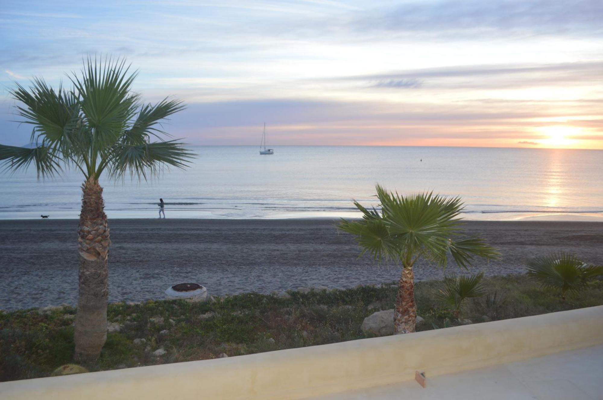 Espectacular Apartamento A Pie De Playa En Chalet Roquetes Alicante Zewnętrze zdjęcie